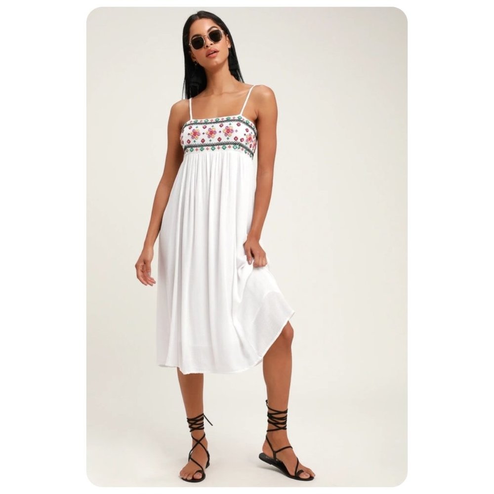 Lulu’s Embroidered White Free & Breezy Spaghetti Strap Dress sz S